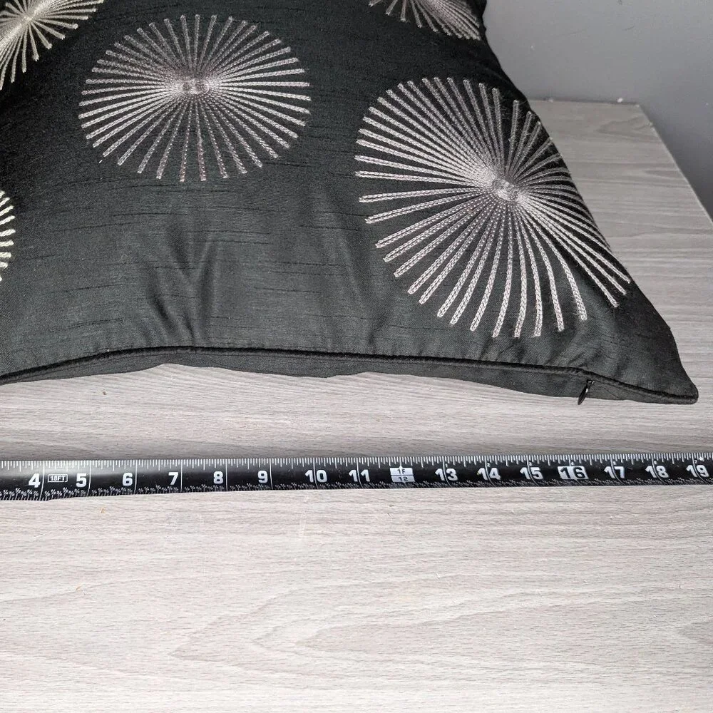 Chic Starburst Accent Pillow in Black and Cream